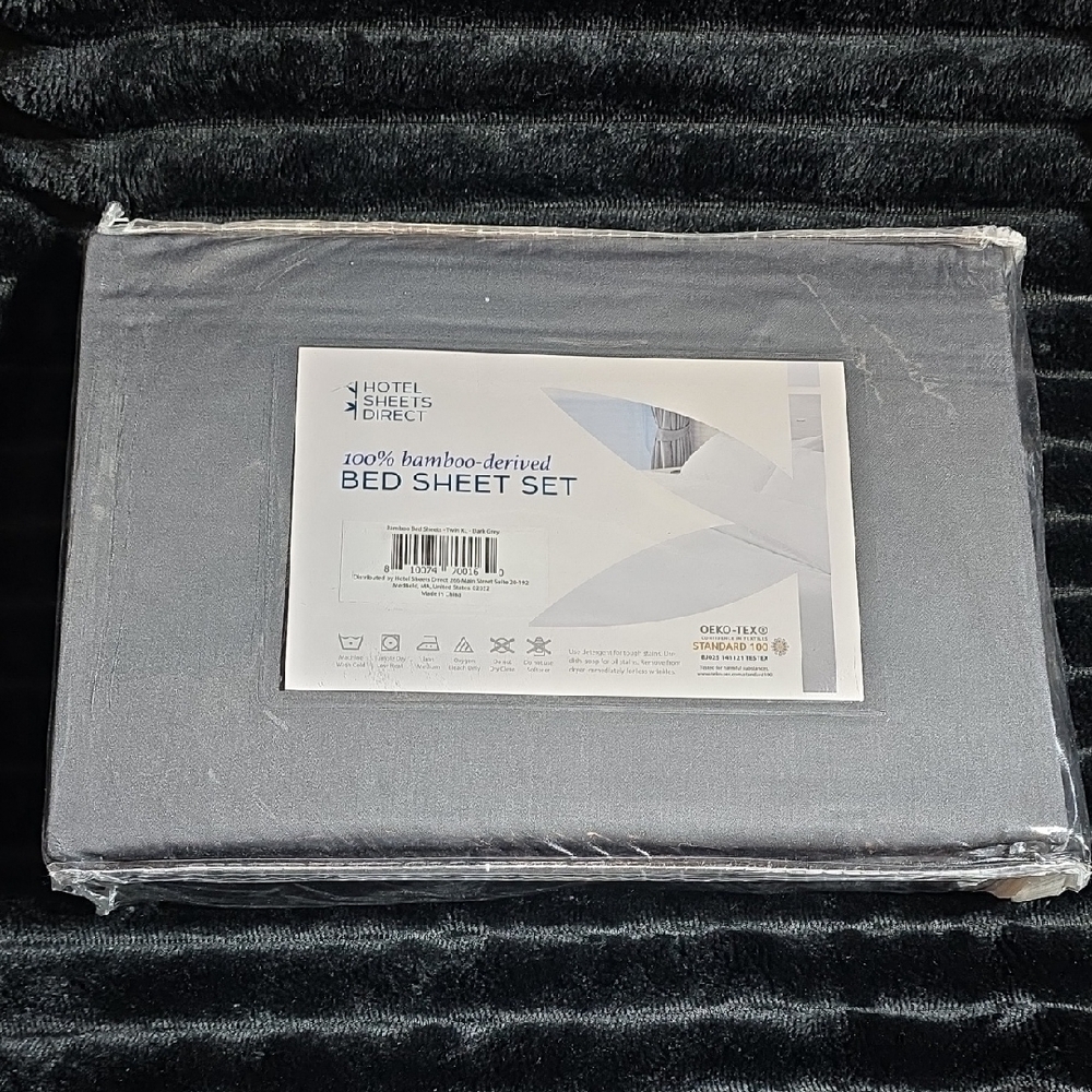 Elegant Gray Sheet Set for Luxurious Comfort